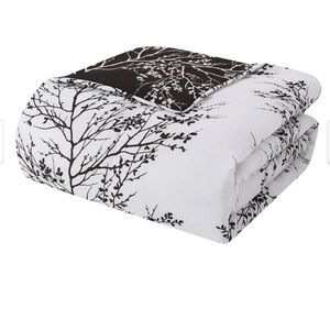 VCNY Home Leaf Bed-in-a-Bag Comforter Set - Black/White - Queen